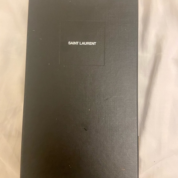 YSL Pouch Monograme - Picture 3 of 6